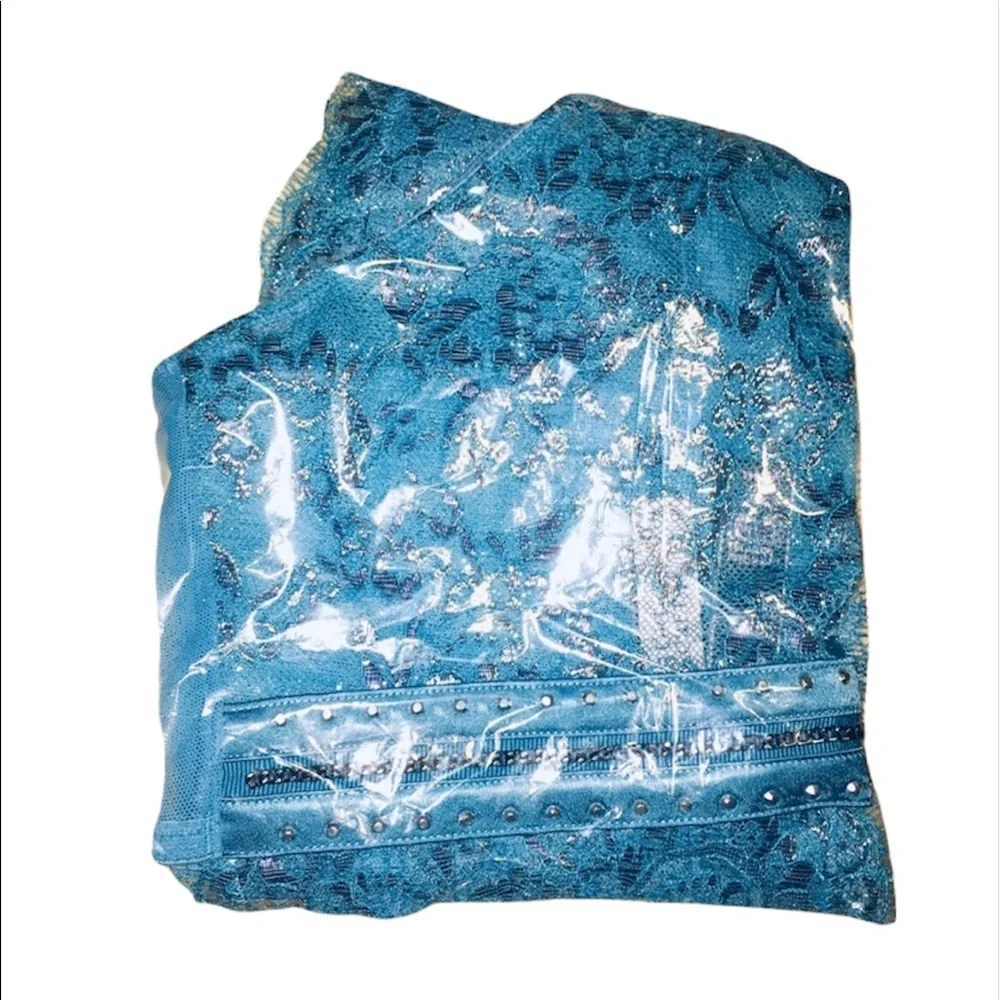 NWT Victoria’s Secret: Rare 🔥 Medium Sparkly Blue Shimmer Lace Teddy